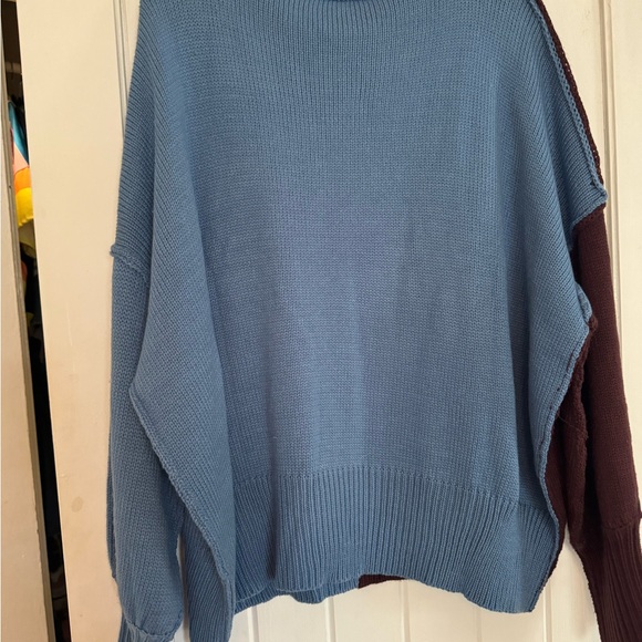 Dressed in LALA yin yang sweater, small - Picture 3 of 3